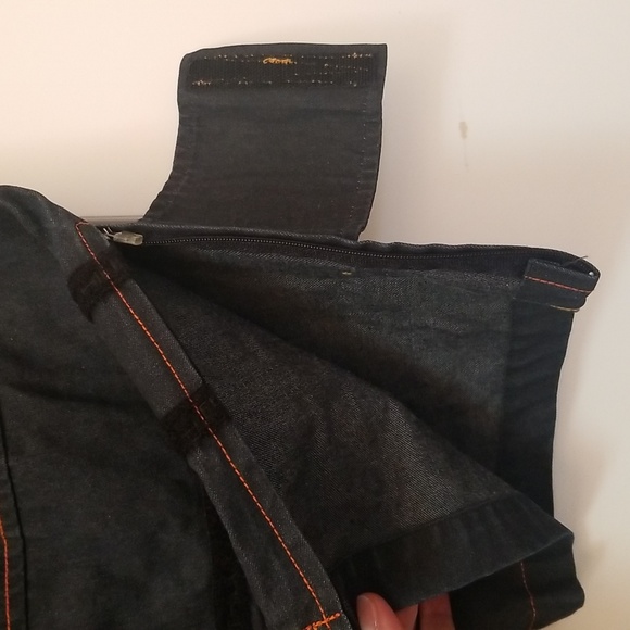 LITHIUM MANUFACTURING CO. Cropped Jean's Size 10 - Picture 8 of 11